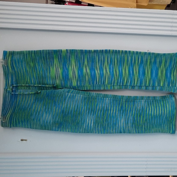 Multi Color Knit Outfit - Picture 3 of 9